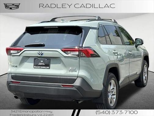 2022 Toyota RAV4 Hybrid XLE