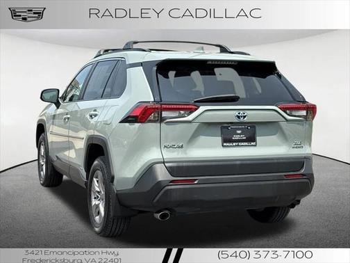 2022 Toyota RAV4 Hybrid XLE