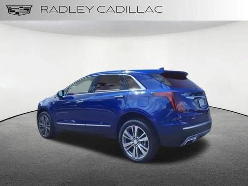2025 Cadillac XT5 Luxury