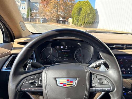 2023 Cadillac XT6 Sport AWD