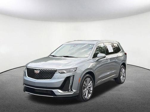 Silver Metallic 2023 Cadillac XT6 Premium Luxury AWD