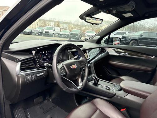 2024 Cadillac XT6 Premium Luxury AWD