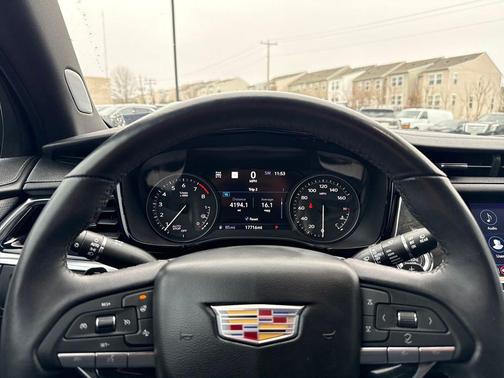 2024 Cadillac XT6 Premium Luxury AWD