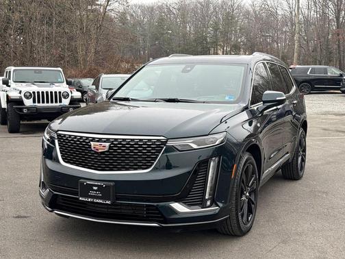 2024 Cadillac XT6 Premium Luxury AWD