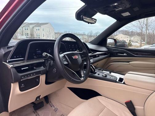 2024 Cadillac Escalade ESV Premium Luxury