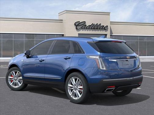 2025 Cadillac XT5 Sport