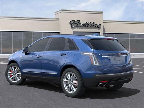 2025 Cadillac XT5 Sport