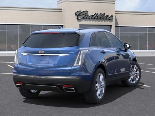 2025 Cadillac XT5 Sport