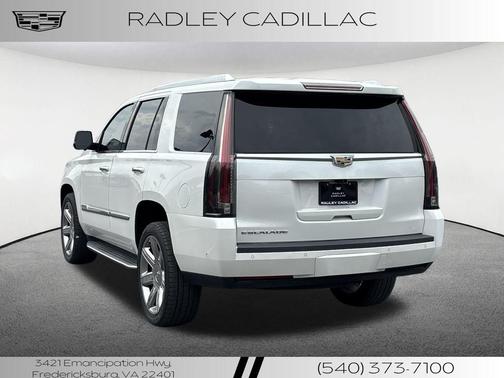 2018 Cadillac Escalade Luxury