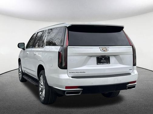 2022 Cadillac Escalade ESV Premium Luxury