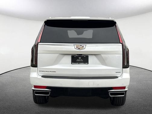 2022 Cadillac Escalade ESV Premium Luxury