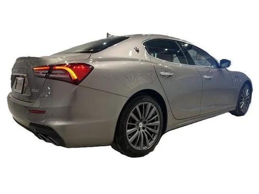 2022 Maserati Ghibli Modena Q4