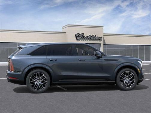 2025 Cadillac Escalade IQ Sport 2
