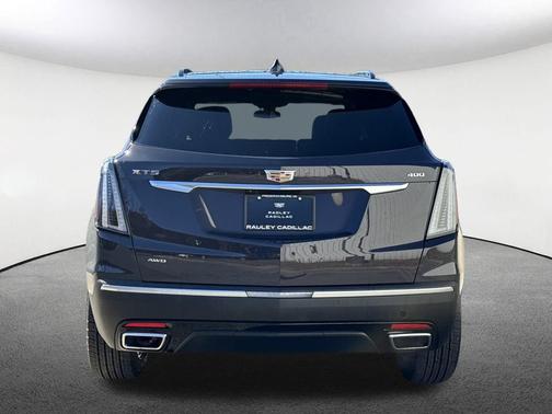 2025 Cadillac XT5 Sport