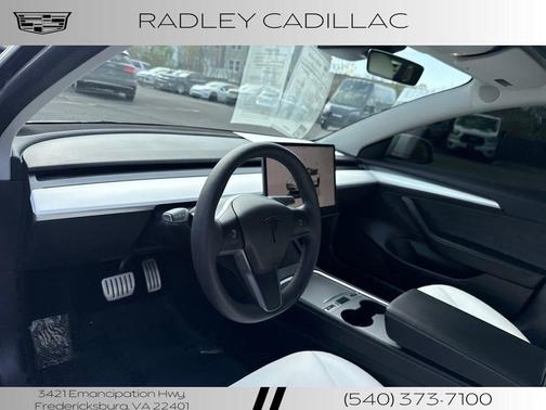 Pearl White Mul 2023 Tesla Model 3 Performance