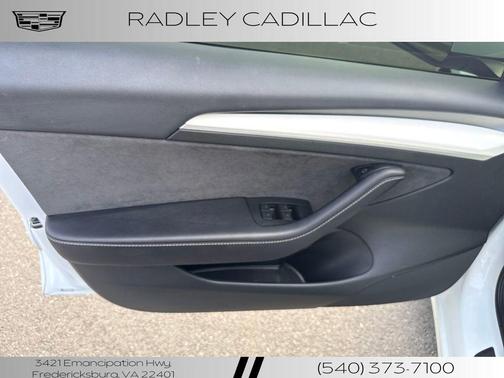 Pearl White Mul 2023 Tesla Model 3 Performance