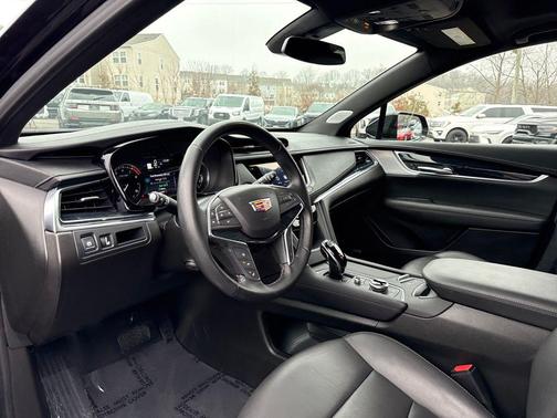 2025 Cadillac XT5 Premium Luxury