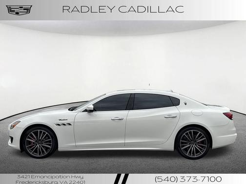 2022 Maserati Quattroporte Modena Q4