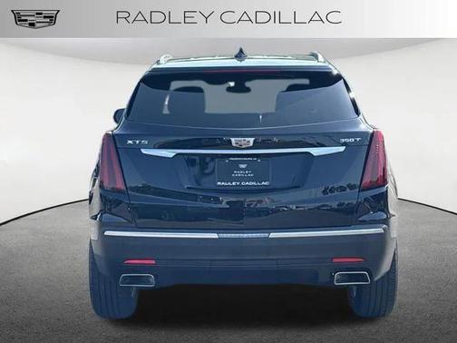 2022 Cadillac XT5 Luxury