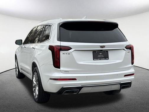 2023 Cadillac XT6 Premium Luxury AWD