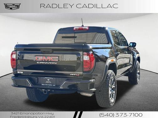 2024 GMC Canyon AT4