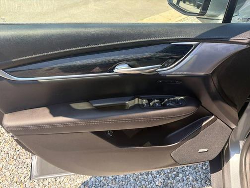Silver Metallic 2023 Cadillac XT5 Premium Luxury