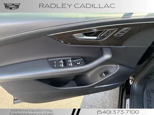 Mythos Black Metallic 2023 Audi Q7 55 Prestige