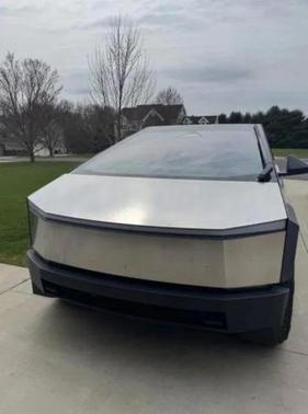 2024 Tesla Cybertruck All-Wheel Drive