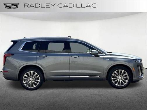 2022 Cadillac XT6 Premium Luxury AWD