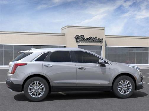 2025 Cadillac XT5 Luxury