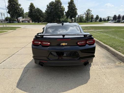 2022 Chevrolet Camaro 1LT