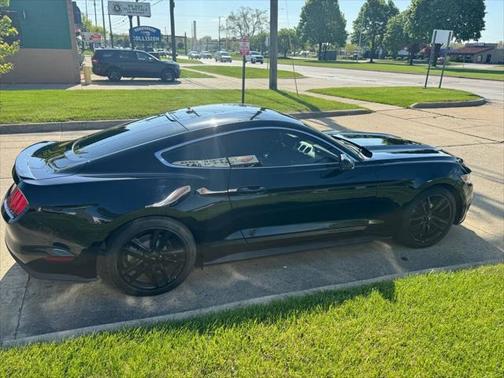 2017 Ford Mustang EcoBoost