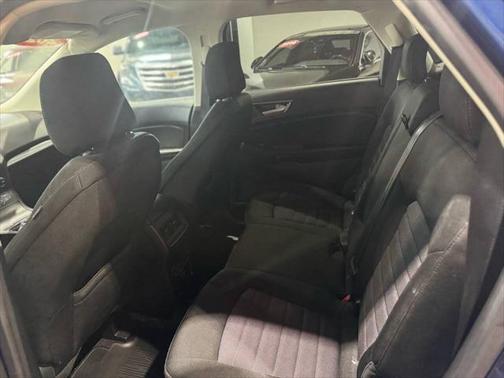 2020 Ford Edge SE
