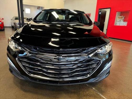 2021 Chevrolet Malibu FWD LT