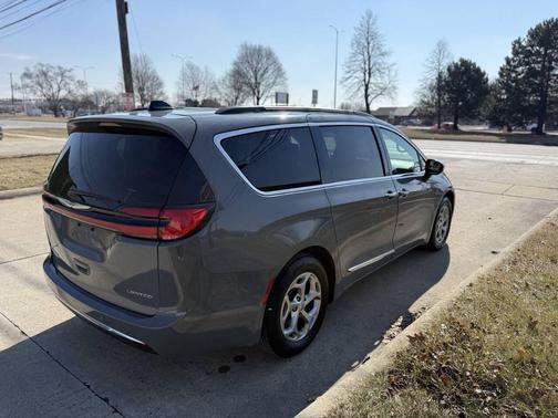 2023 Chrysler Pacifica Limited