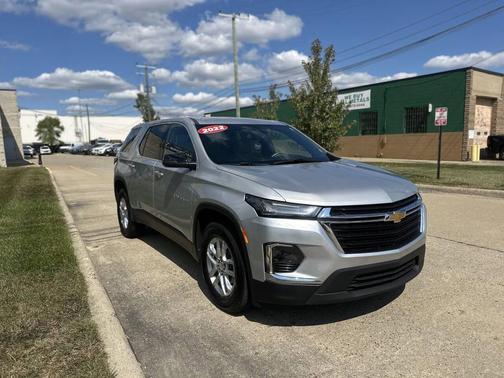2022 Chevrolet Traverse LS