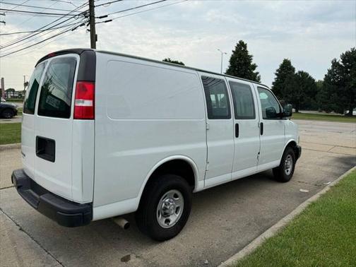 2021 Chevrolet Express 2500 RWD 2500 Regular Wheelbase WT