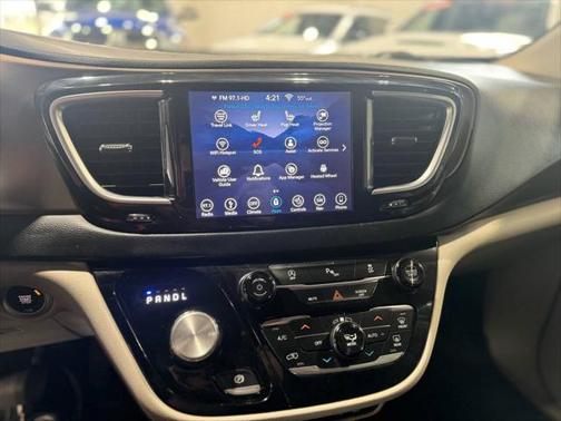 2018 Chrysler Pacifica Touring-L Plus
