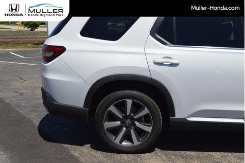 2025 Honda Pilot Touring