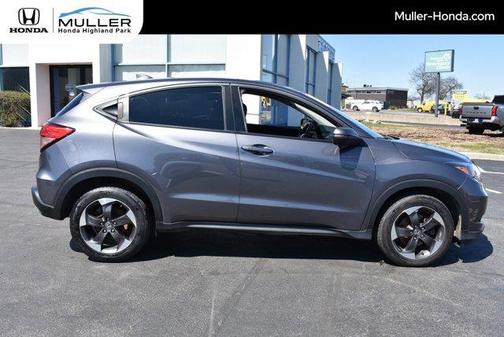 Gray 2018 Honda HR-V EX