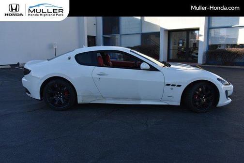 2017 Maserati GranTurismo MC