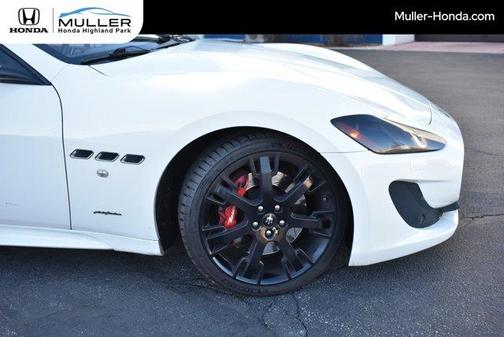 2017 Maserati GranTurismo MC