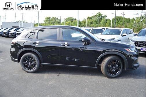 Crystal Black Pearl 2026 Honda HR-V Sport