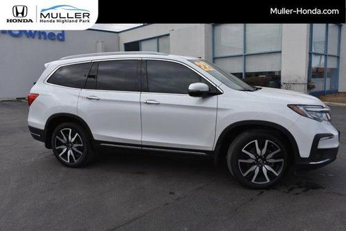 2022 Honda Pilot Touring 7-Passenger