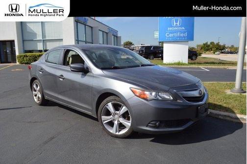 2013 Acura ILX 2.0L w/Premium Package