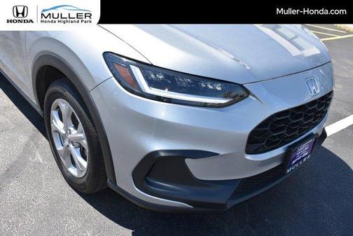 Lunar Silver Metallic 2024 Honda HR-V LX