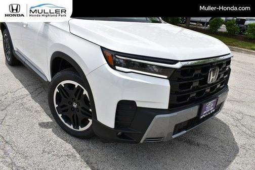 Platinum White Pearl 2026 Honda Pilot Touring