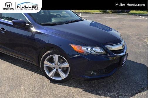 2013 Acura ILX 2.0L w/Premium Package