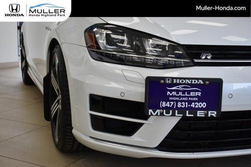 2016 Volkswagen Golf R 4-Door