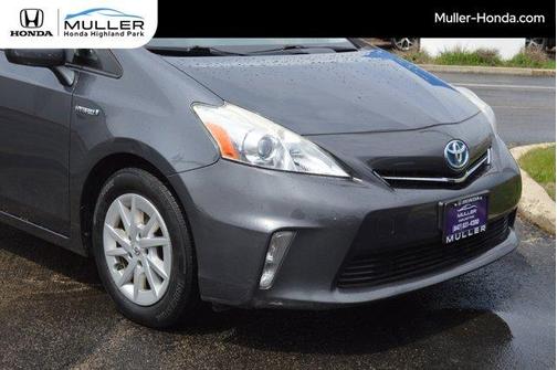 2013 Toyota Prius v Two